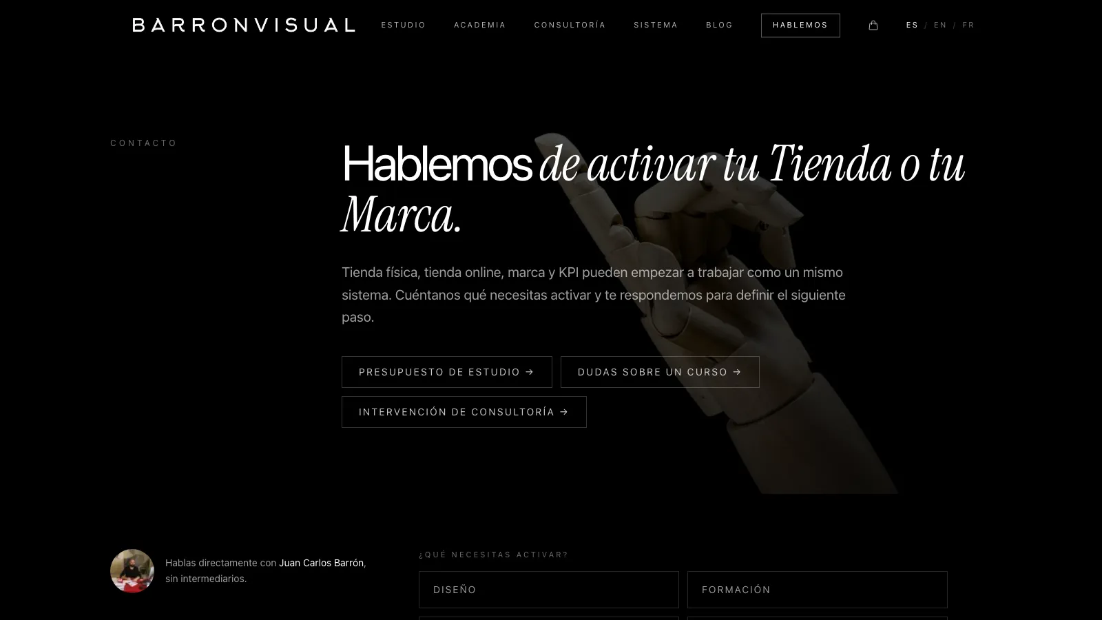 Página de contacto de BARRONVISUAL con el titular Hablemos y tres botones según lo que necesite el cliente